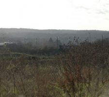 Le TGV passe..... Gare à 2.5 km.