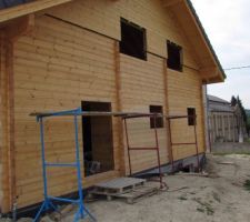 Mise en peinture de la fa&ccedil;ade.