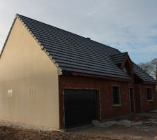 D&eacute;but de l'enduit (stopp&eacute; pour l'instant)!