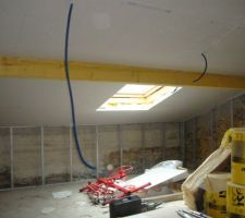 Plafond de la chambre à Lilou