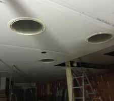 Mise en place des puits de lumiéres
