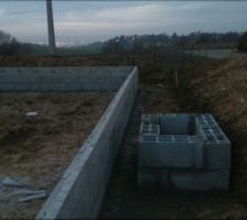 Photo de la dalle qui supportera la pompe à chaleur pour le chauffe eau thermodynamique