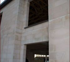 Seuils de portes et de fenêtres .