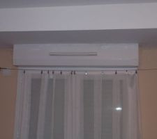 Tringle  chambre.