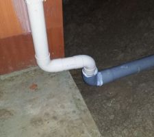 Coude &eacute;vacuation arri&egrave;re de la maison