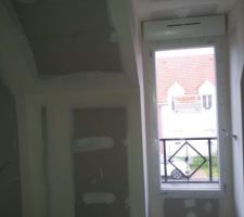 Bandes au niveau chambre enfant