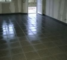 Pose de carrelage effectué par Loire et carrelage à Ancenis (44)