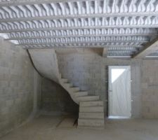 Plafond du RDC, Escalier