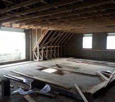 Charpente vue de l'intérieur.