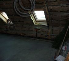 Pose de la pieuvre &eacute;lectrique, istallation du chauffage et de la plomberie