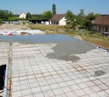 R&eacute;alisation DE LA DALLE DE L ETAGE.

DEGUELLASSE TOUT SIMPLEMENT.