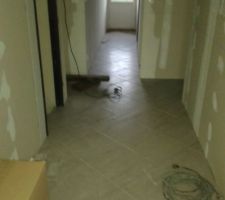 Carrelage des couloirs