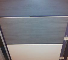 Faïence pour la salle de bain de l'étage