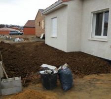 Terre remise en place (devant)
