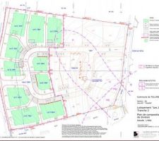 Voici le plan de composition du lotissement "Les Jardins d'Eden"

Il y a 2 tranches.
Notre terrain est sur la tranche 2, lot n&deg;21 avec 450m2.