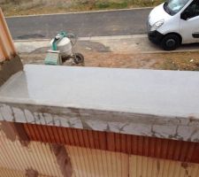 Appui de fenêtre chambre parentale