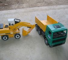 Les engins de chantier pour l'enrochement !
