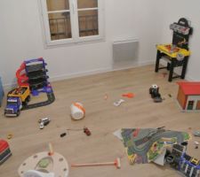 Le bordel actuelle de la chambre d'amis mdrrr