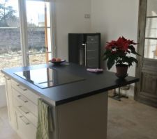 Cuisine, il nous reste à trouver 3 jolies chaises haute