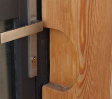 Détail encoche ébrasement porte d'entrée