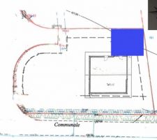 Plan de masse avec futur garage prévu en bleu