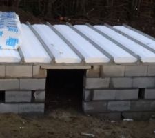 Construction du vide sanitaire sur terrain en pente