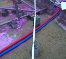 POSE DES TUYAUX DE L'ASPIRATION CENTRALISE AVEC PAPOU