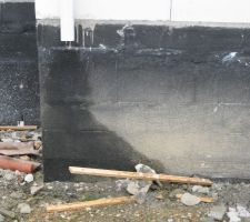 Il règne toujours autant de désordre sur mon chantier!