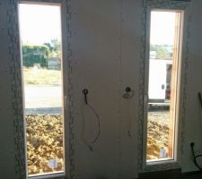 Fen&ecirc;tre cot&eacute; salon