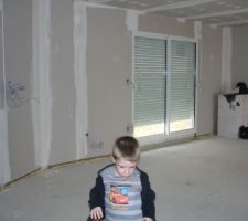 Côté salle à manger pris de la cuisine