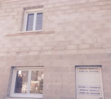 La porte de cuisine et du garage