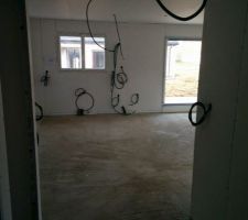 Depuis l'entr&eacute;e vers cuisine