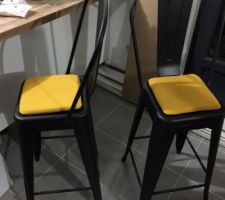 Galettes de chaise sur mesure pour aller avec mon fauteuil