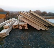 Ça y est!!! L'ossature est arrivée! :)