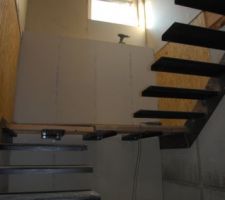 Escalier: Pose OSB sur murs béton   mise en place placo