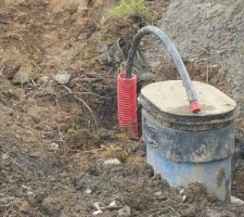Tuyau vers le compteur d'eau