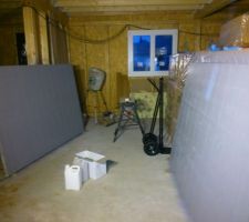 Les volets en peinture, au pistolet basse pression par 8&deg; avant chauffage et 15 avec chauffage nuit et jour...