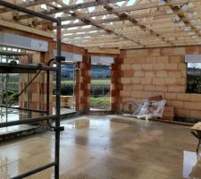 Salle de vie avec "effet plafond"