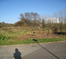 Notre terrain apr&egrave;s &eacute;lagage