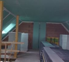 Les plafond de l'étage finis