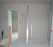 Vue mezzanine en arrivant en haut de l'escalier