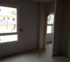 Chambre 2 avec vue sur le palier