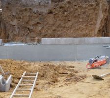 Mur en Stépoc sur la banquette