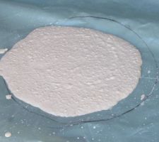 Chape anhydrite : test pour apprécier la fluidité du produit