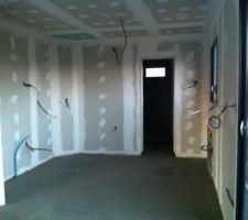 Chape avant installation du plancher chauffant