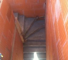 Escalier entre RdC et etage