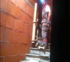 Coulage de l'escalier entre RdC et etage