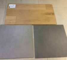 Parquet chêne contre-collé qui sera posé au salon.