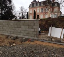 Muret et Seuil pour futur portail coulissant terminé