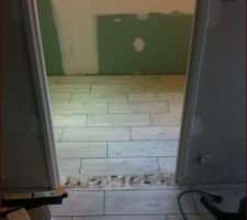 Carrelage sale de bain / chambre